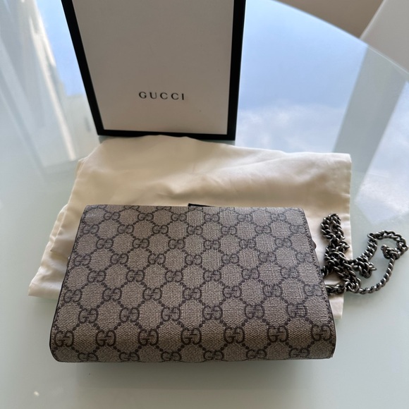 GUCCI Dionysus
Wallet On Chain, Beige, GG Canvas - Picture 5 of 7